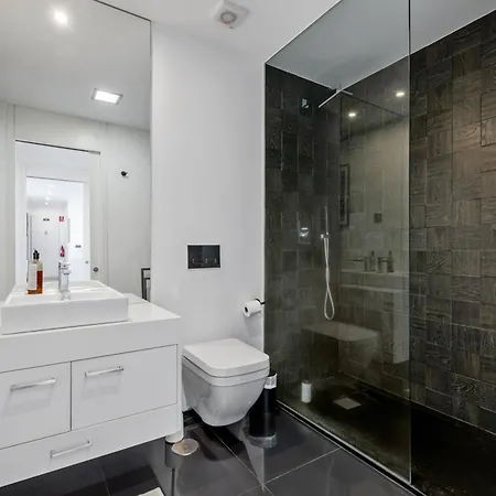 Ocean Vista- T2 Funchal فونشال