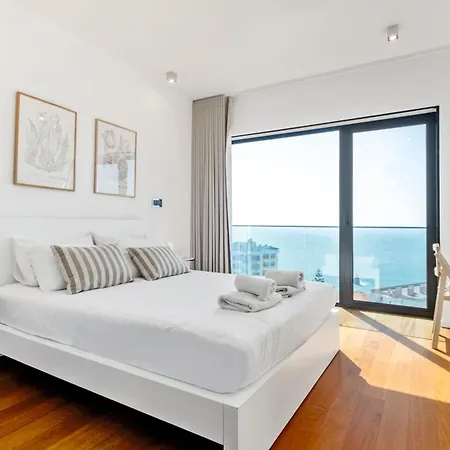 Ocean Vista- T2 Funchal פונשל