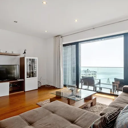Ocean Vista- T2